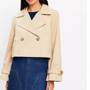 LOFT Beige cropped Double-Breasted Trench Coat